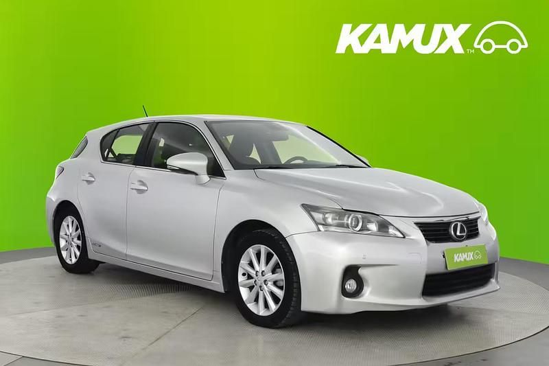 Hopea / harmaa Käytetty 2011 Lexus CT200h Sedan | 9 790 € (Supertarjous) - Kuva 1/4