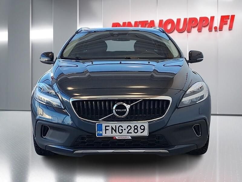 Käytetty Volvo V40 Business Edition 120 HP (88 kW) 2018 Sininen Viistoperä