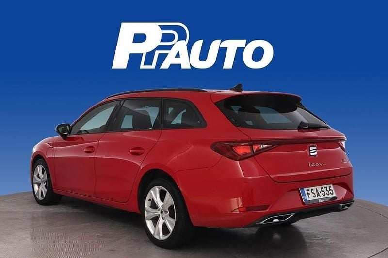 Käytetty Seat Leon FR 204 HP (150 kW) 2021 Punainen Farmari