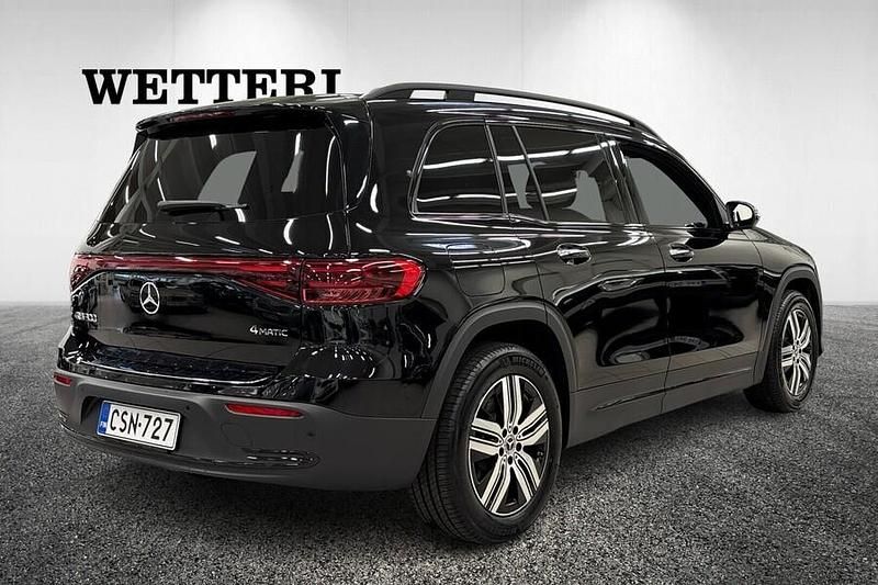 Käytetty Mercedes EQB300 Business 167 kW (228 HP) 2025 Katumaasturi