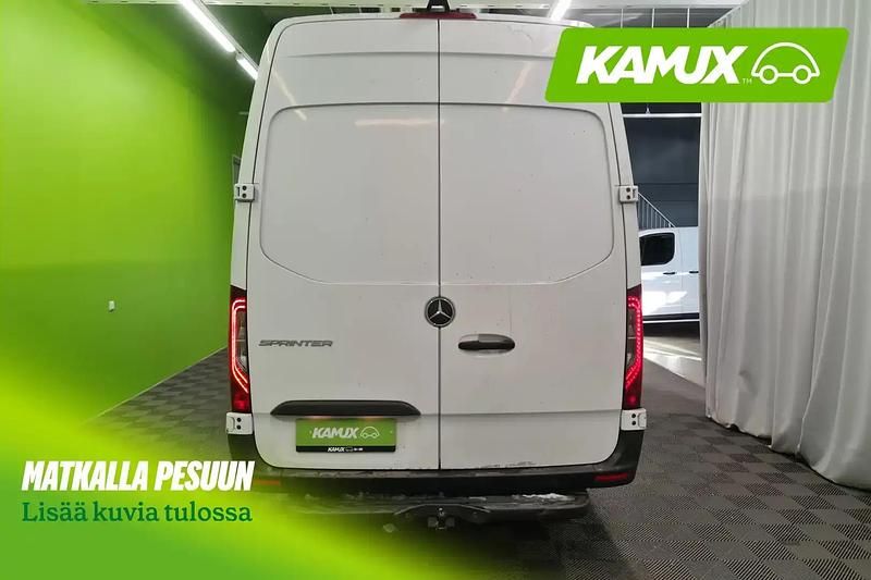 Käytetty Mercedes Sprinter 163 HP (119 kW) 2021 Valkoinen Van