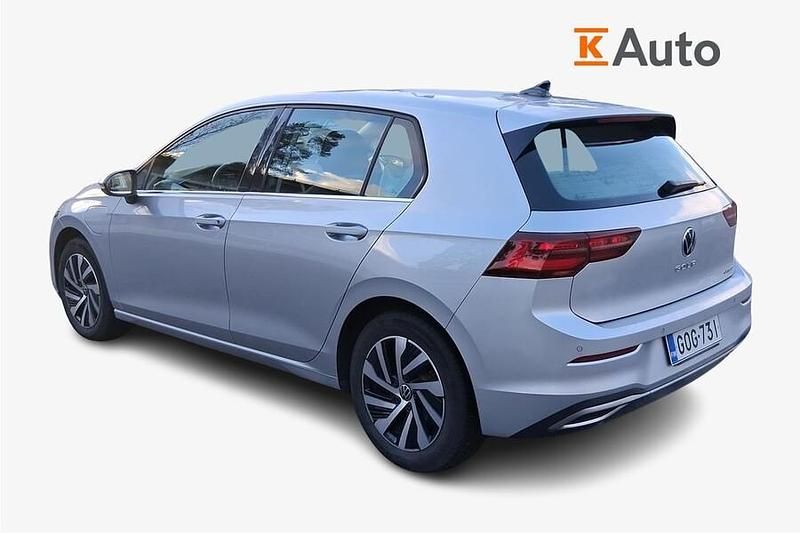 Käytetty VW Golf VII Style 204 HP (150 kW) 2021 Viistoperä