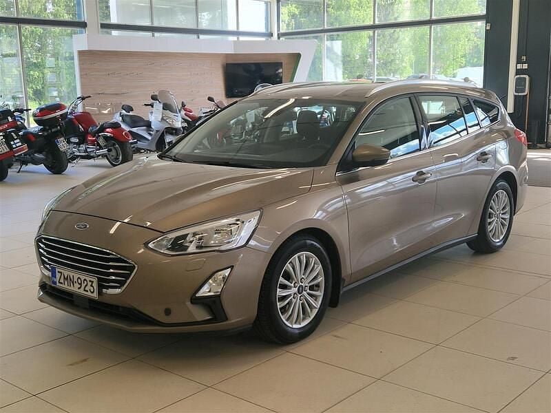 Harmaa Käytetty 2019 Ford Focus Titanium Farmari | 13 890 € (Perustarjous) - Kuva 1/4