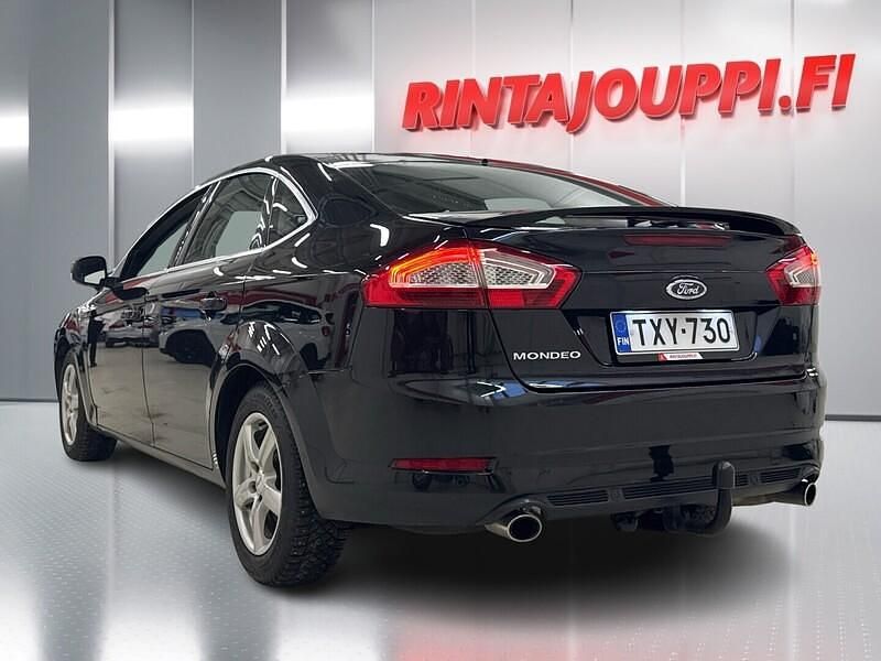 Käytetty Ford Mondeo Titanium 200 HP (147 kW) 2012 Viistoperä