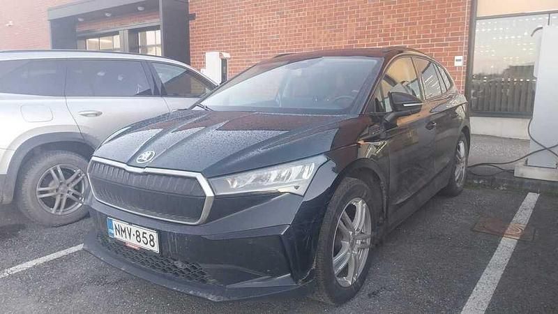 Käytetty 2023 Skoda Enyaq iV Katumaasturi | 29 980 € (Hieman kallis) - Kuva 1/2