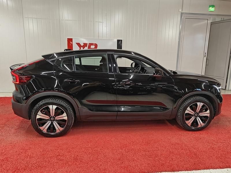 Käytetty Volvo C40 Plus 300 kW (408 HP) 2023 Katumaasturi