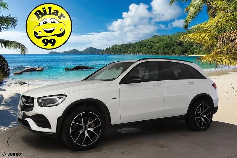 Käytetty Mercedes GLC300e Business 211 HP (155 kW) 2021 Katumaasturi