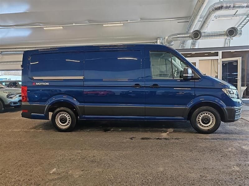 Käytetty VW Crafter 140 HP (102 kW) 2021 Sininen Van