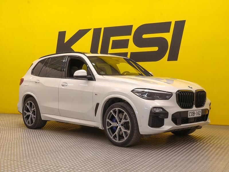 Käytetty 2020 BMW X5 M Sport Katumaasturi | 41 490 € (Perustarjous) - Kuva 1/3