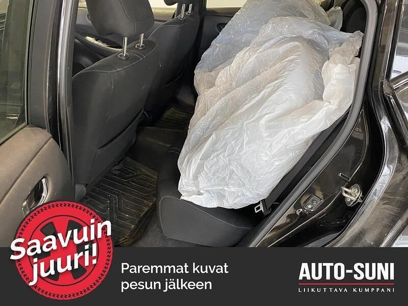 Käytetty Nissan Leaf N-Connecta 110 kW (150 HP) 2023 Musta Viistoperä