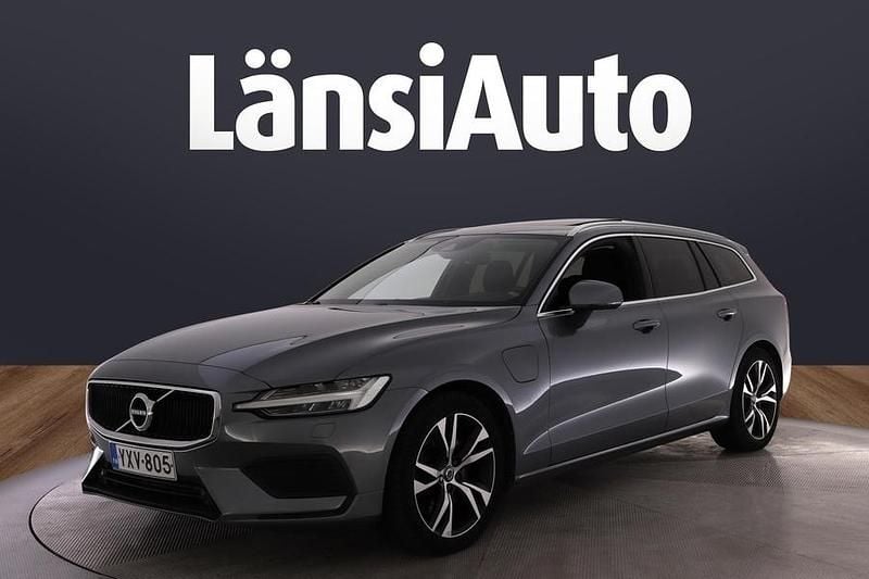 Käytetty 2020 Volvo V60 Momentum Farmari | 26 380 € (Supertarjous) - Kuva 1/2