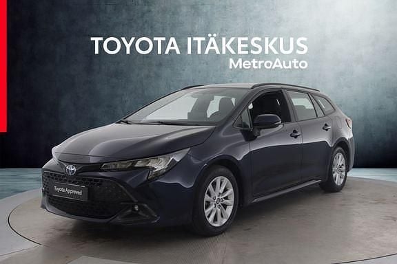 Sininen Käytetty 2024 Toyota Corolla Active Farmari | 27 490 € (Perustarjous) - Kuva 1/4
