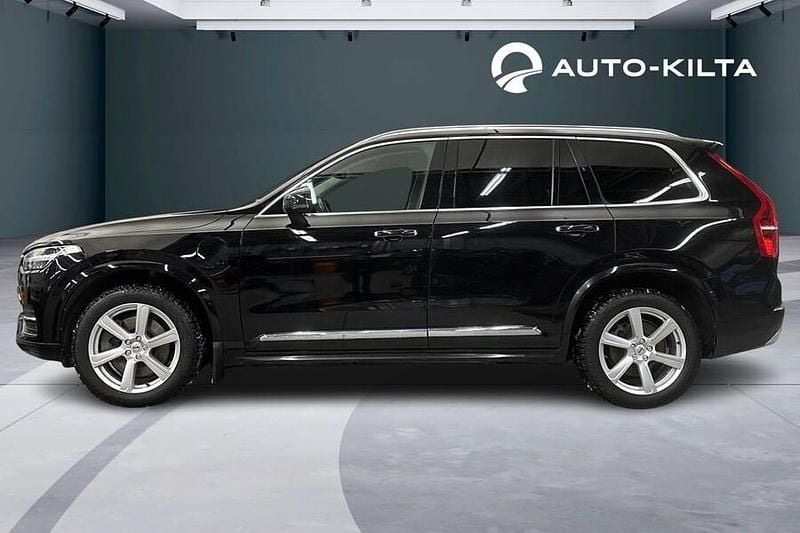 Käytetty Volvo XC90 Inscription 303 HP (222 kW) 2019 Musta Katumaasturi