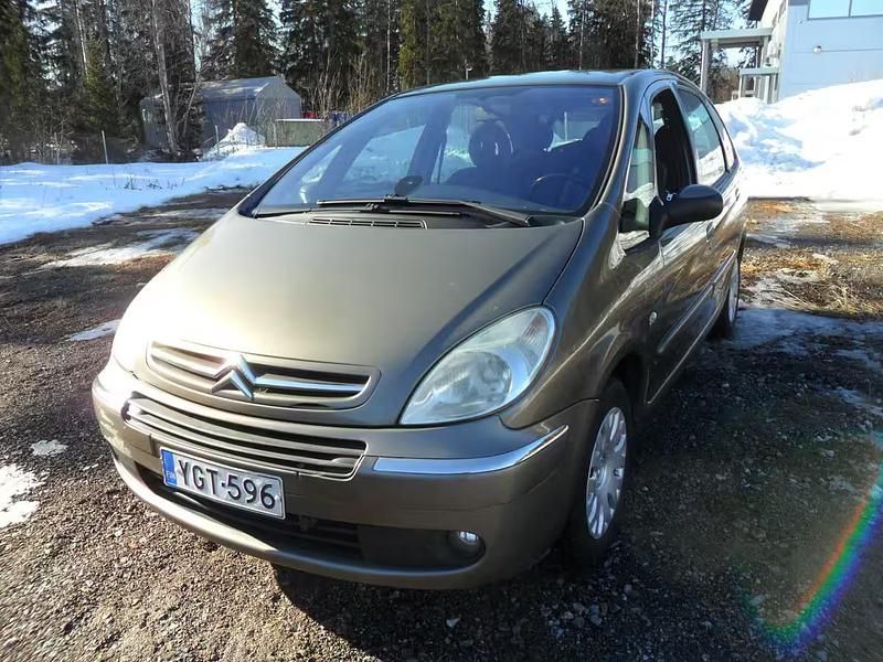 Käytetty Citroën Xsara Picasso 2007 Tila-auto
