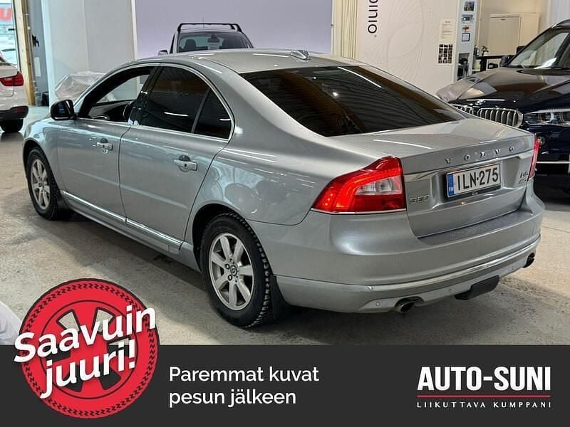 Käytetty Volvo S80 Summum 215 HP (158 kW) 2014 Sedan