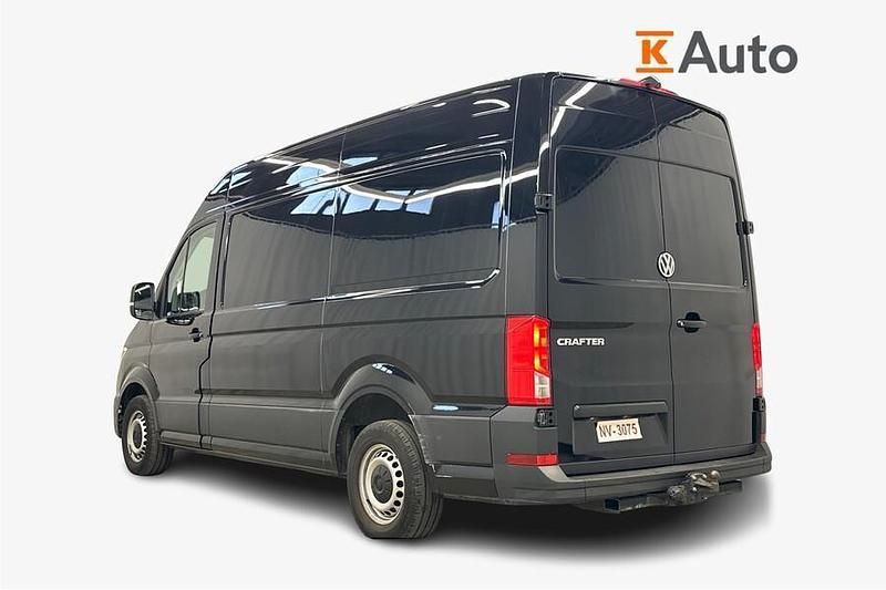 Käytetty VW Crafter 177 HP (130 kW) 2021 Musta Van