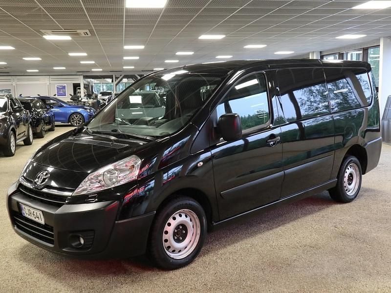 Käytetty Toyota Proace Active 128 HP (94 kW) 2016 Musta Tila-auto