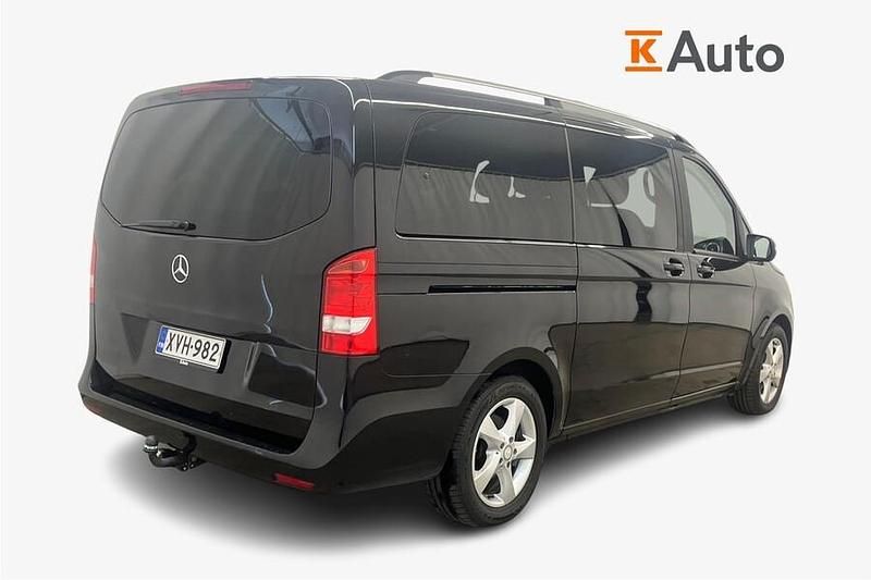 Käytetty Mercedes V220 163 HP (119 kW) 2014 Tila-auto