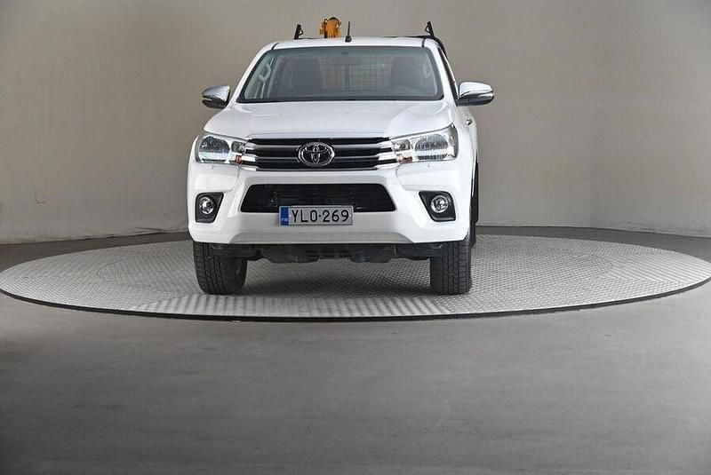 Käytetty Toyota HiLux Active 150 HP (110 kW) 2020 Nouto