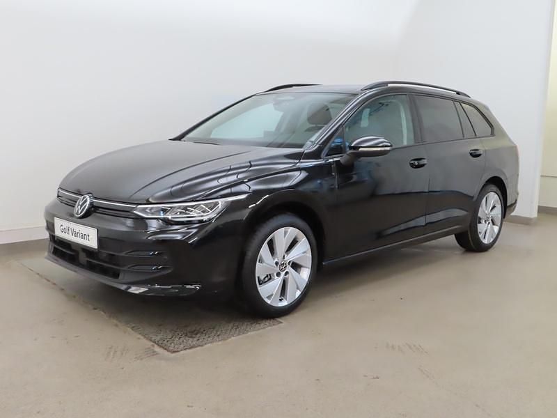 Uusi 2025 VW Golf VIII Comfortline Farmari | 38 253 € (Hyvä tarjous) - Kuva 1/4