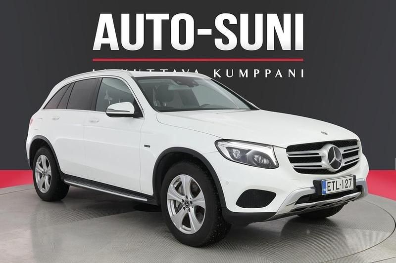 Käytetty 2018 Mercedes GLC350 Business Katumaasturi | 18 900 € (Perustarjous) - Kuva 1/3