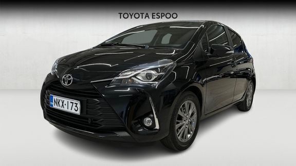 Musta Käytetty 2017 Toyota Yaris Multidrive S Viistoperä | 13 990 € (Hyvä tarjous) - Kuva 1/4