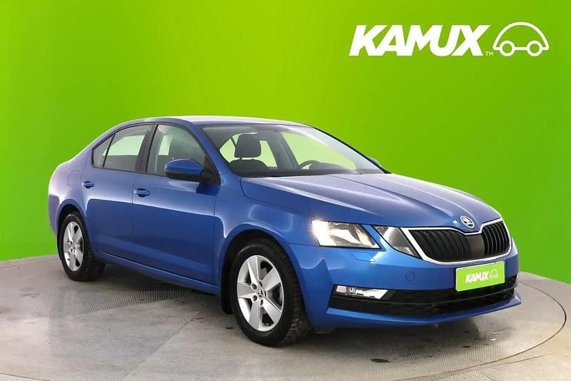 Käytetty Skoda Octavia Ambition 245 HP (180 kW) 2013 Sininen Sedan