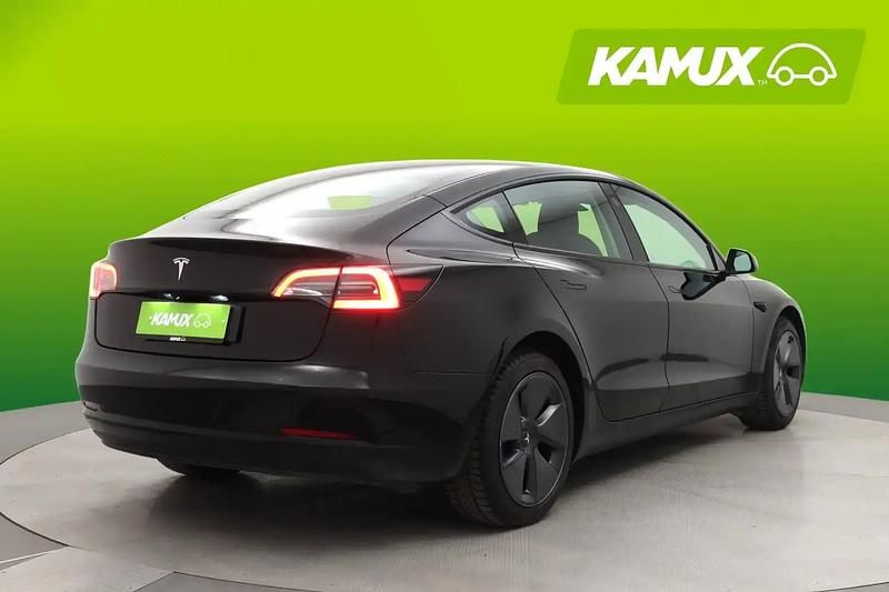 Käytetty Tesla Model 3 211 kW (287 HP) 2023 Musta Sedan