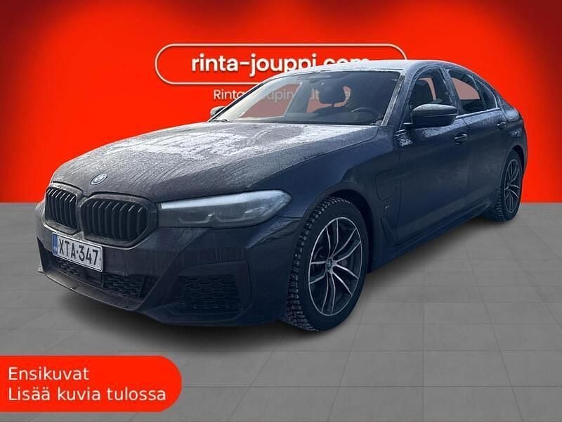 Käytetty 2022 BMW 545e M Sport Sedan | 43 980 € - Kuva 1/3