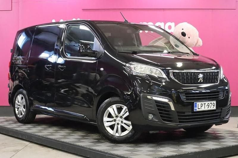 Käytetty Peugeot Expert 116 HP (85 kW) 2017 Van