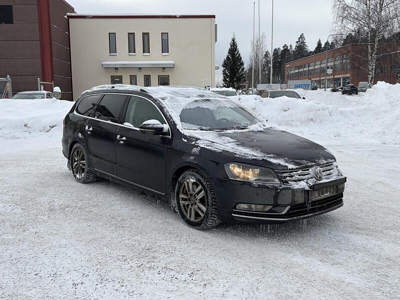 Käytetty VW Passat Comfortline 140 HP (102 kW) 2011 Farmari