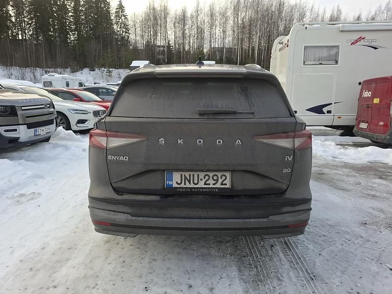 Käytetty Skoda Enyaq iV 150 kW (204 HP) 2021 Musta Katumaasturi