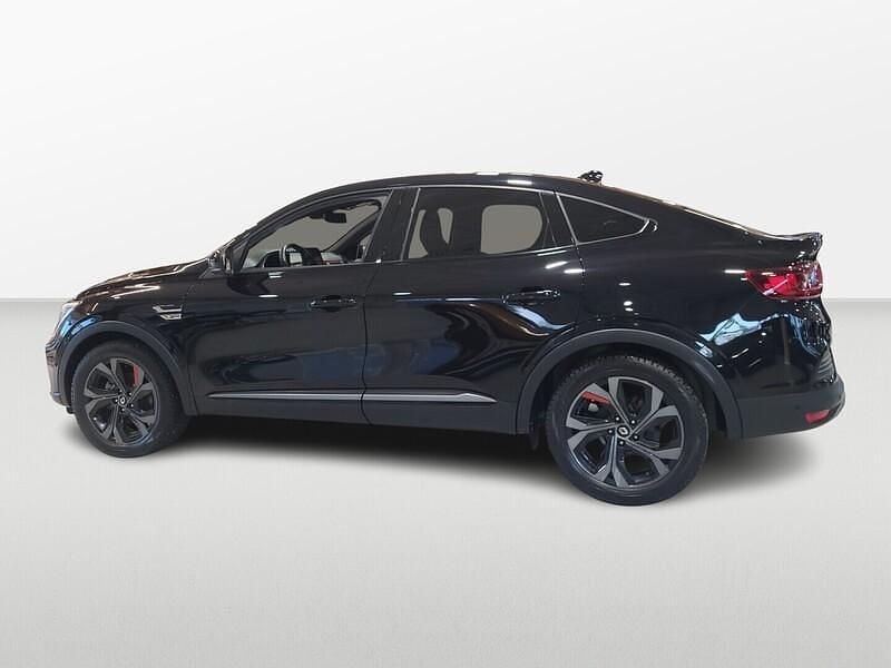 Käytetty Renault Arkana R.S. 143 HP (105 kW) 2022 Musta Katumaasturi