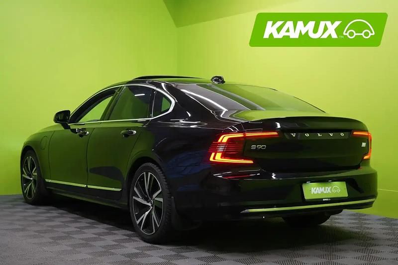 Käytetty Volvo S90 Business Edition 392 HP (288 kW) 2022 Musta Sedan