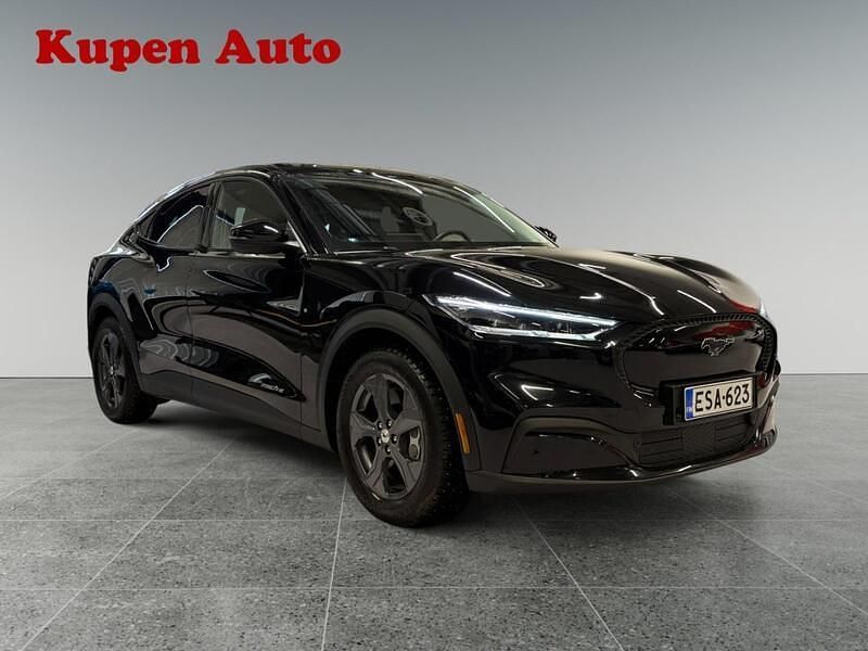 Käytetty Ford Mustang Mach-E 202 kW (276 HP) 2022 Katumaasturi