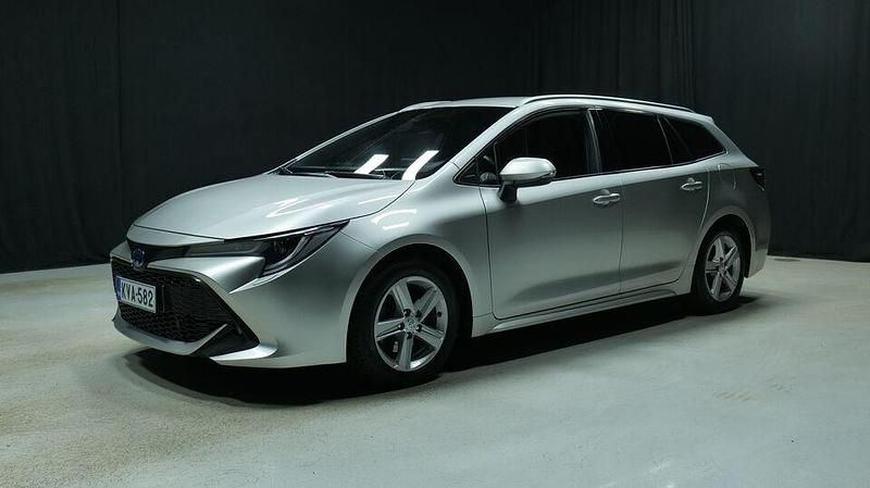 Käytetty Toyota Corolla Edition 184 HP (135 kW) 2023 Farmari