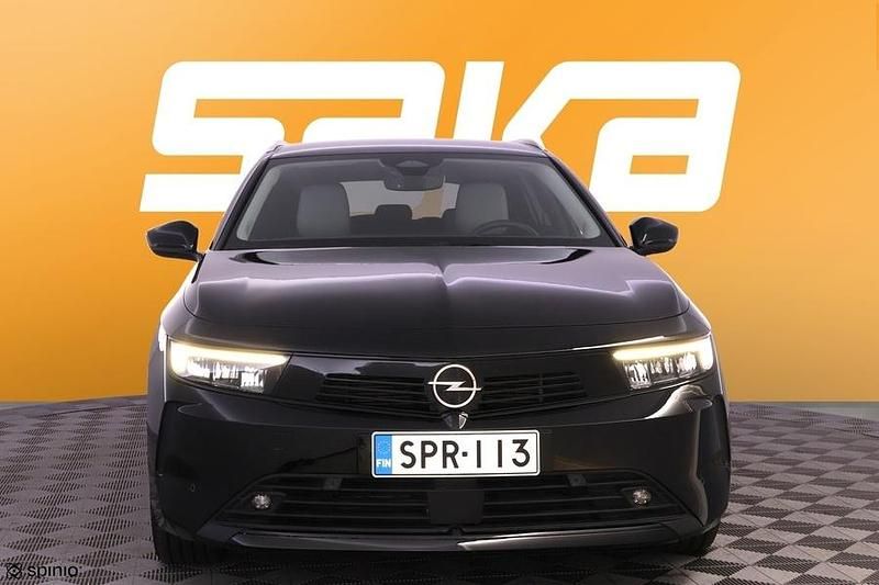 Käytetty Opel Astra Innovation 180 HP (132 kW) 2024 Viistoperä