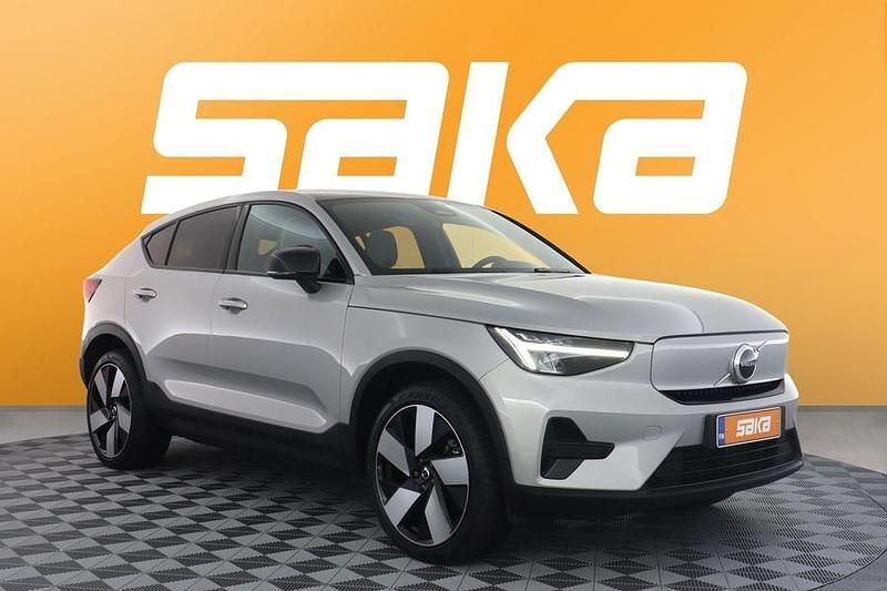 Käytetty 2025 Volvo EC40 Plus Katumaasturi | 45 690 € (Supertarjous) - Kuva 1/3