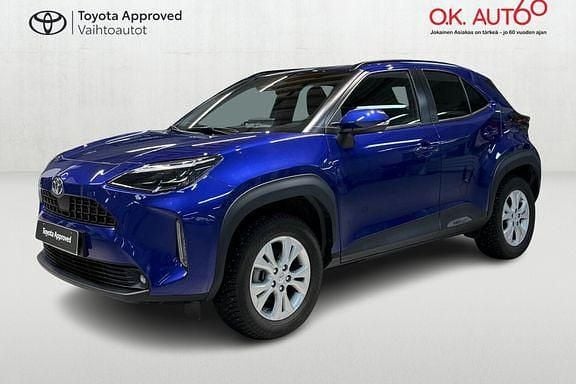Sininen Käytetty 2024 Toyota Yaris Cross Katumaasturi | 28 890 € (Hyvä tarjous) - Kuva 1/4