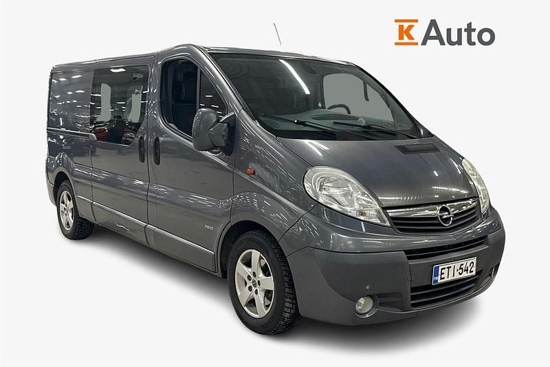 Käytetty Opel Vivaro 146 HP (107 kW) 2011 Harmaa Tila-auto