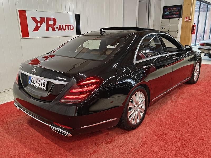Käytetty Mercedes S560 469 HP (344 kW) 2019 Sedan