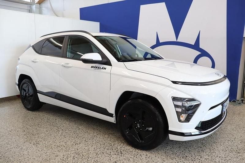 Käytetty Hyundai Kona Style 160 kW (218 HP) 2025 Valkoinen Katumaasturi