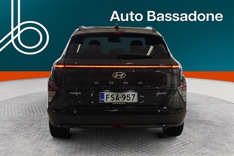 Käytetty Hyundai Kona Style 160 kW (218 HP) 2025 Katumaasturi