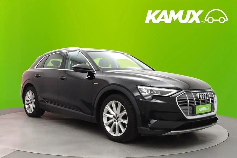 Musta Käytetty 2022 Audi e-tron Advanced Plus Katumaasturi | 33 780 € (Perustarjous) - Kuva 1/4