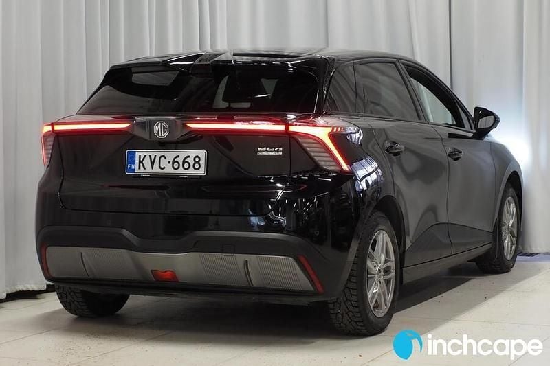 Käytetty MG MG4 EV Luxury 150 kW (204 HP) 2023 Viistoperä