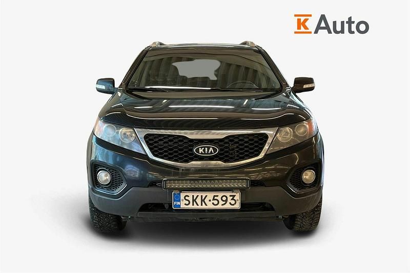 Käytetty Kia Sorento EX 197 HP (144 kW) 2010 Musta Katumaasturi
