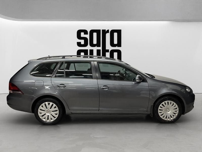 Käytetty VW Golf Trendline 105 HP (77 kW) 2010 Farmari