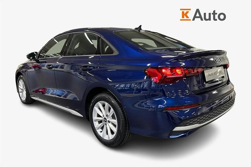 Uusi Audi A3 114 HP (83 kW) 2026 Met. sininen Sedan