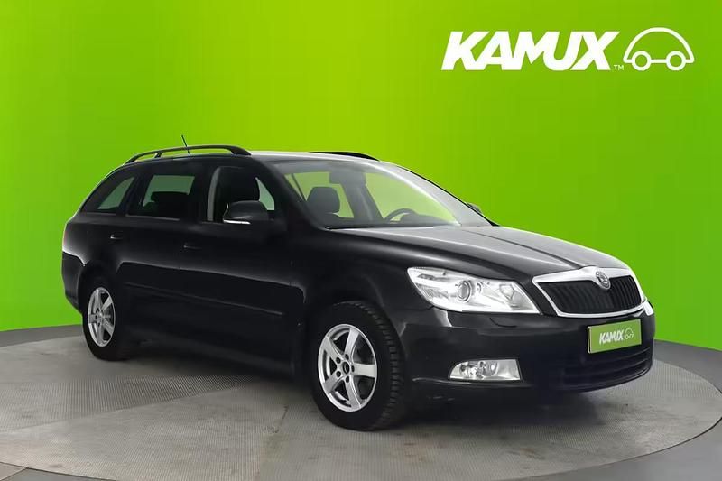 Käytetty 2011 Skoda Octavia Elegance Farmari | 3 590 € - Kuva 1/4