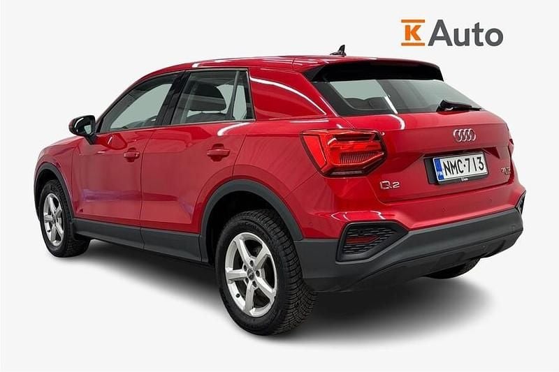 Käytetty Audi Q2 Advanced 150 HP (110 kW) 2021 Punainen Katumaasturi